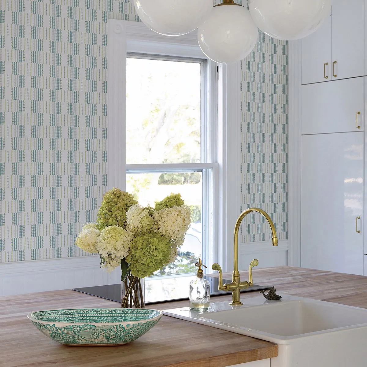 Burgen Geometric Linen Wallpaper in Teal from the Bluebell Collection