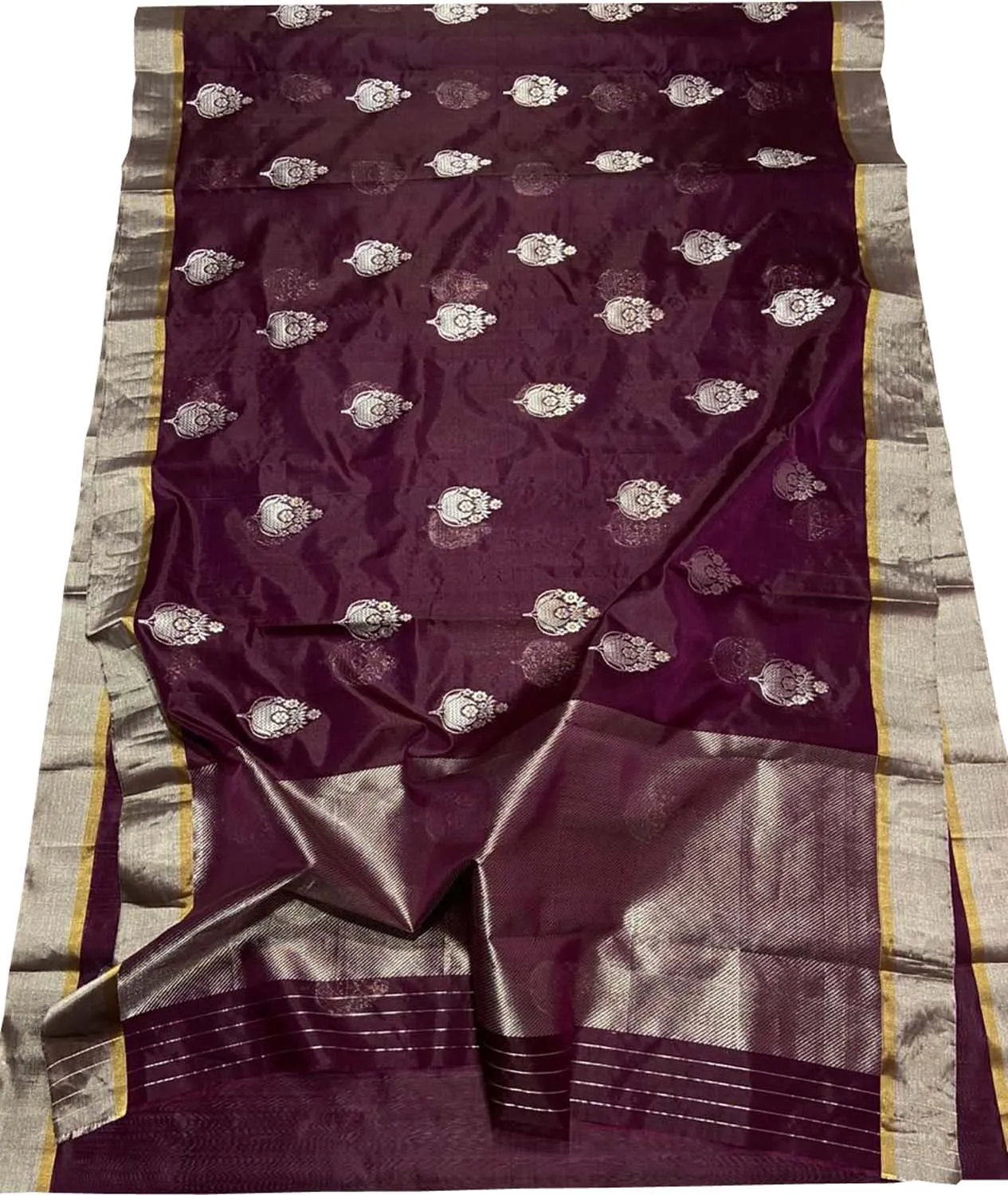 Exquisite Purple Chanderi Silk Saree - Handloom Beauty