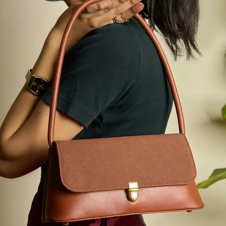 Pristine (Brown)