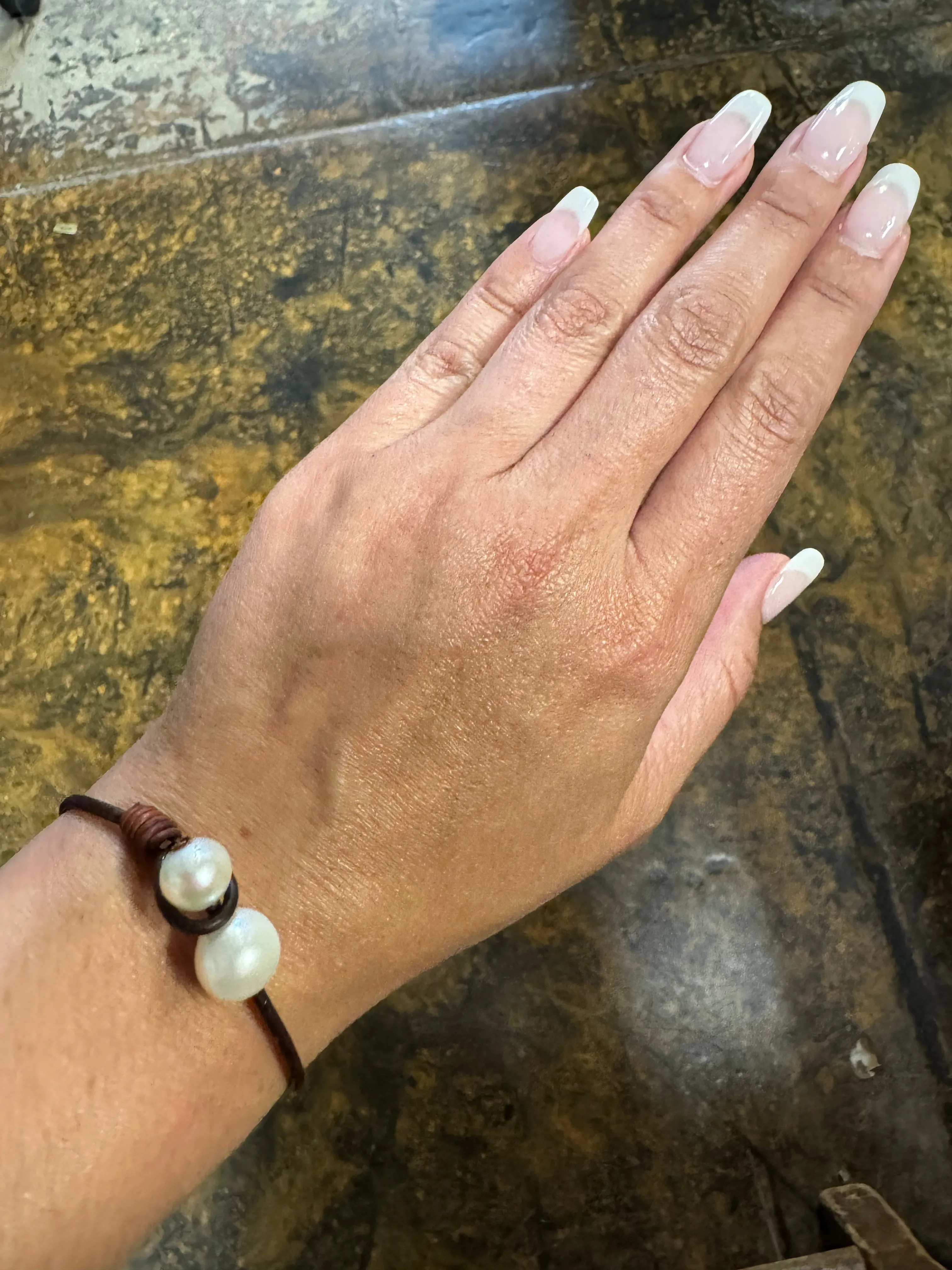 Purity Pearl Bracelet