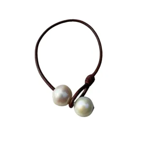 Purity Pearl Bracelet