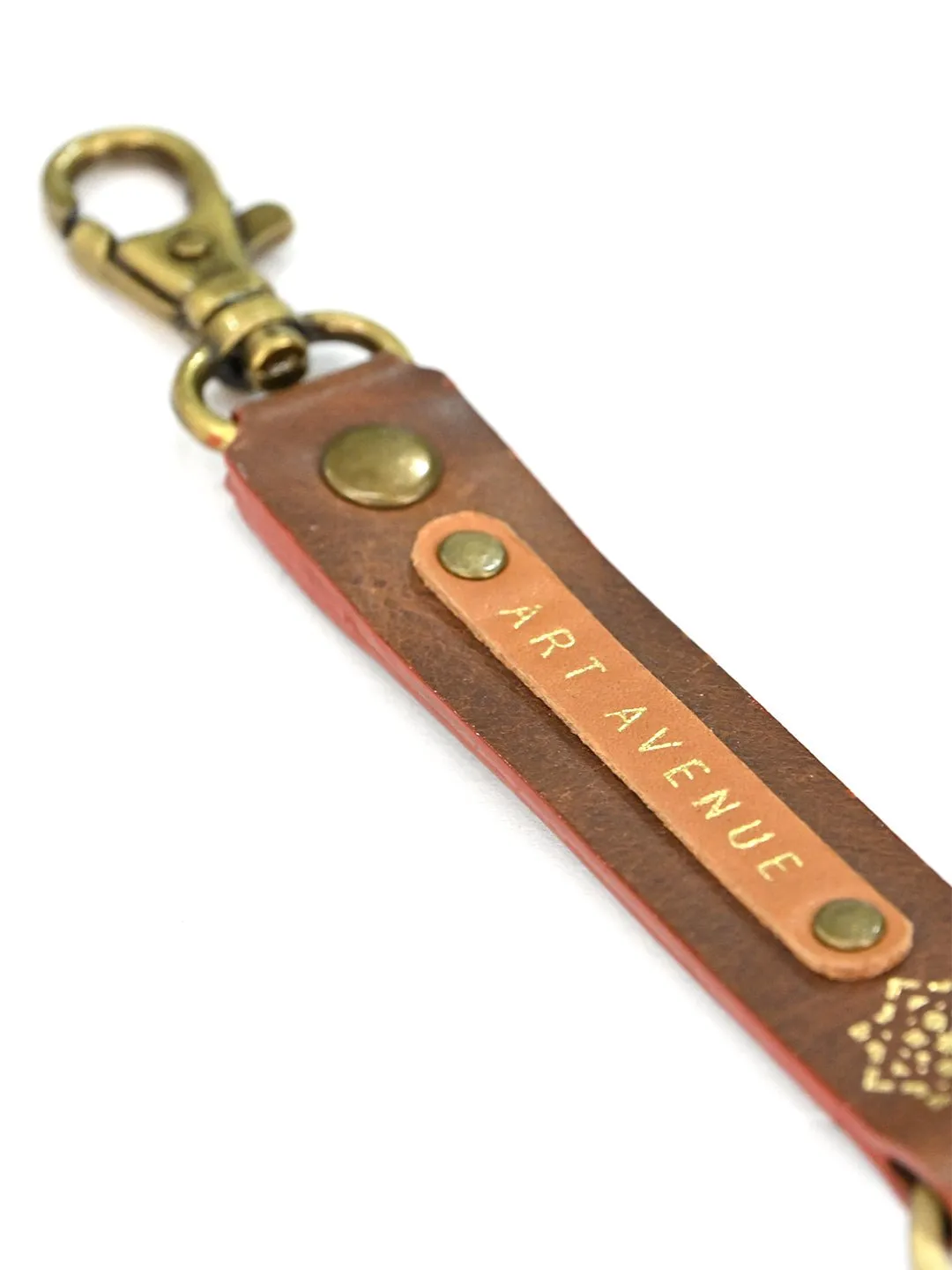 STYLISH LEATHER KEYCHAIN 3