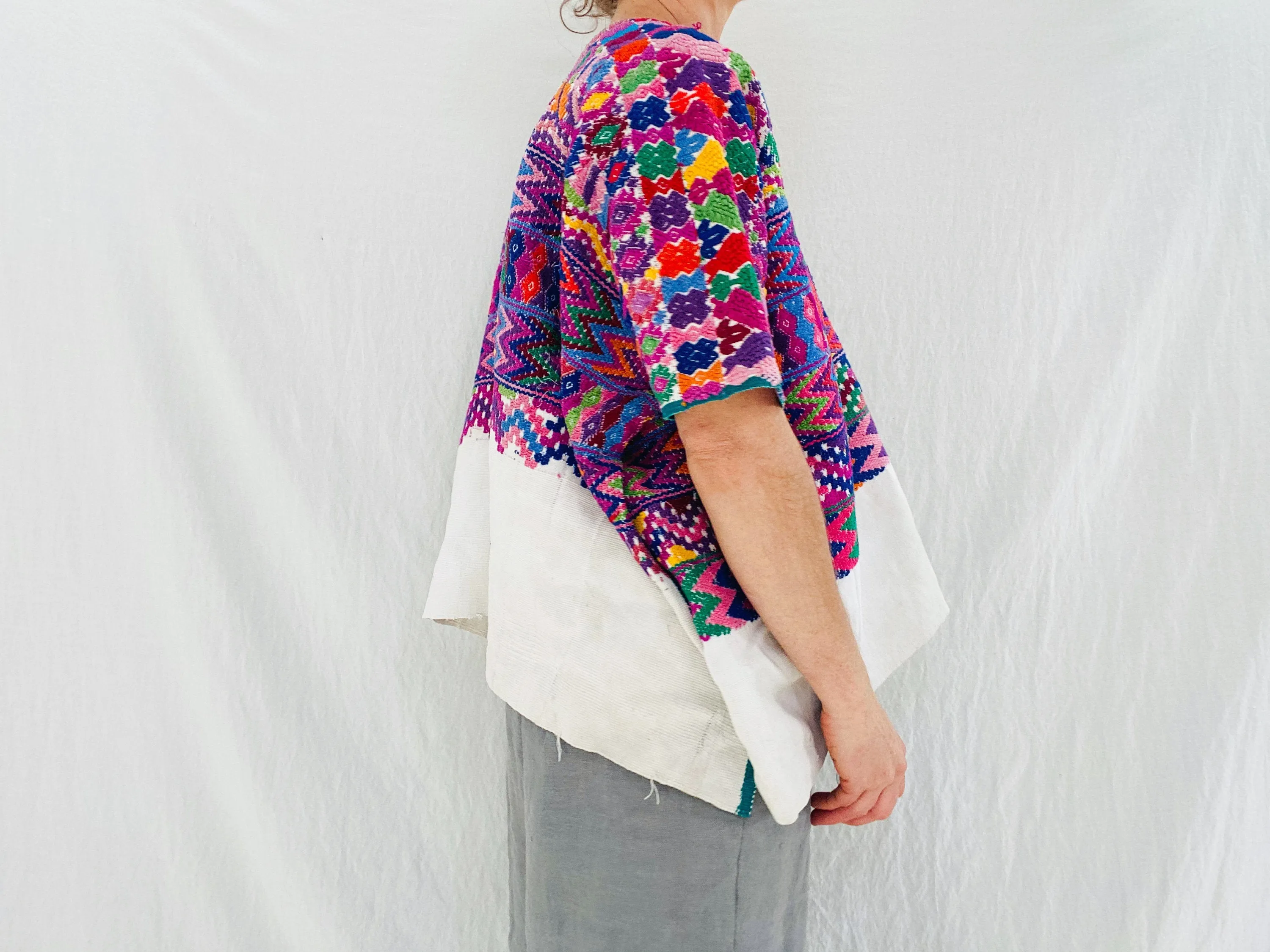 Vintage Guatemalan Huipil. San Pedro Sacatepequez. Hand-Embroidered